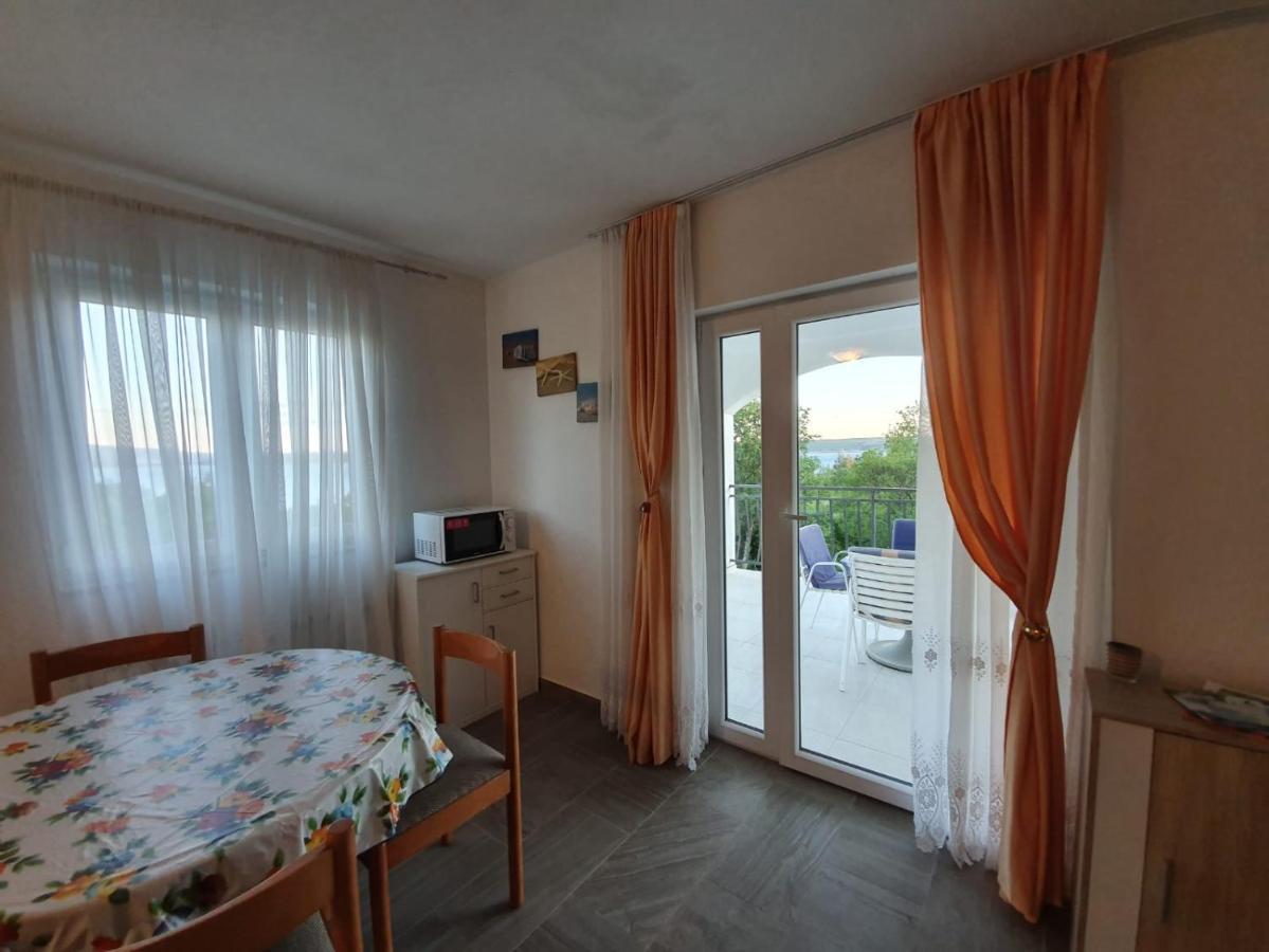 Apartmani Lucija Maslenica Buitenkant foto