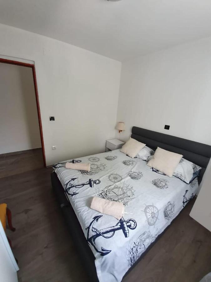 Apartmani Lucija Maslenica Buitenkant foto