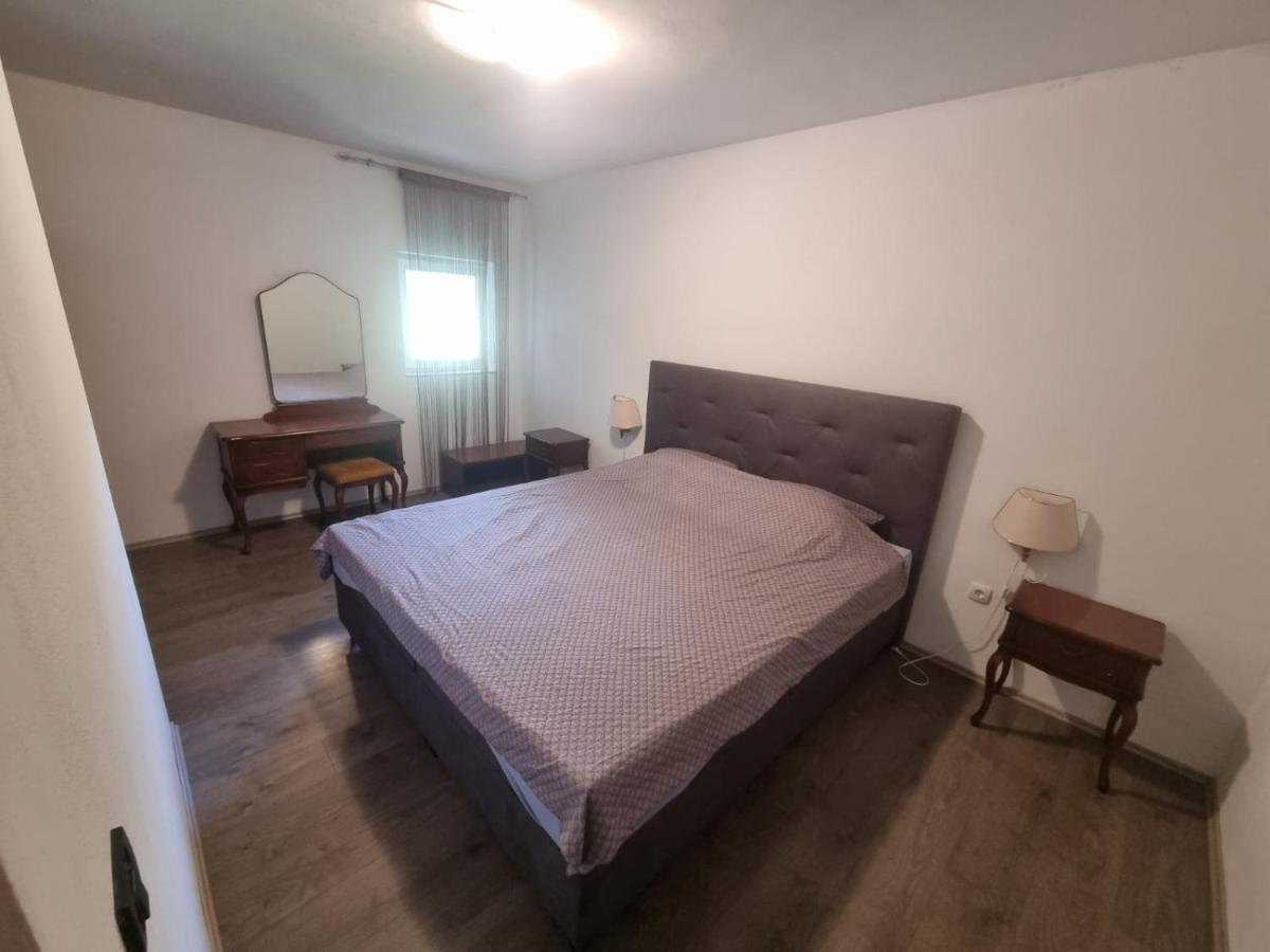 Apartmani Lucija Maslenica Buitenkant foto