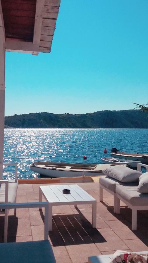Apartmani Lucija Maslenica Buitenkant foto